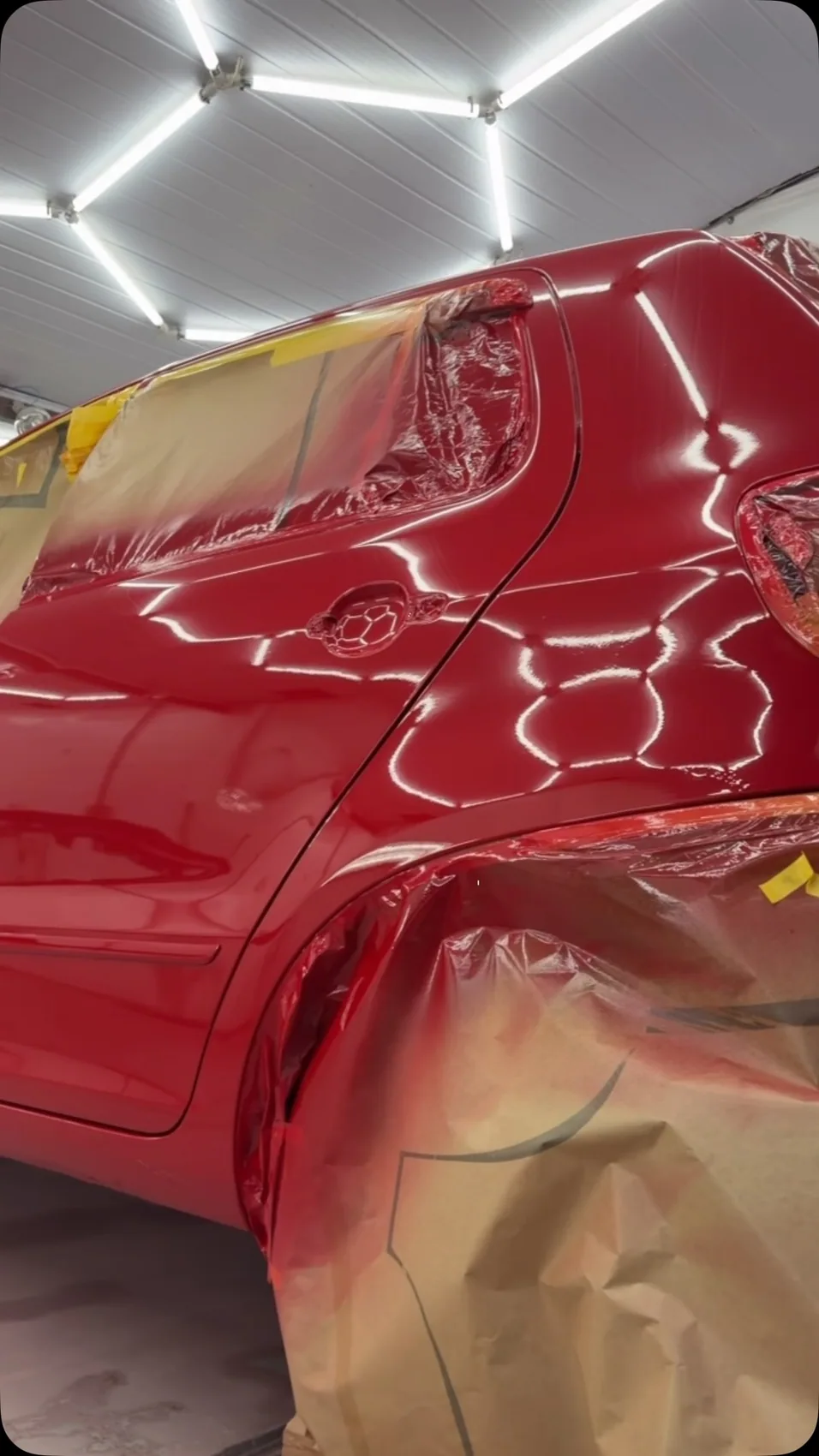 Pintura vermelha automotiva na Maximize