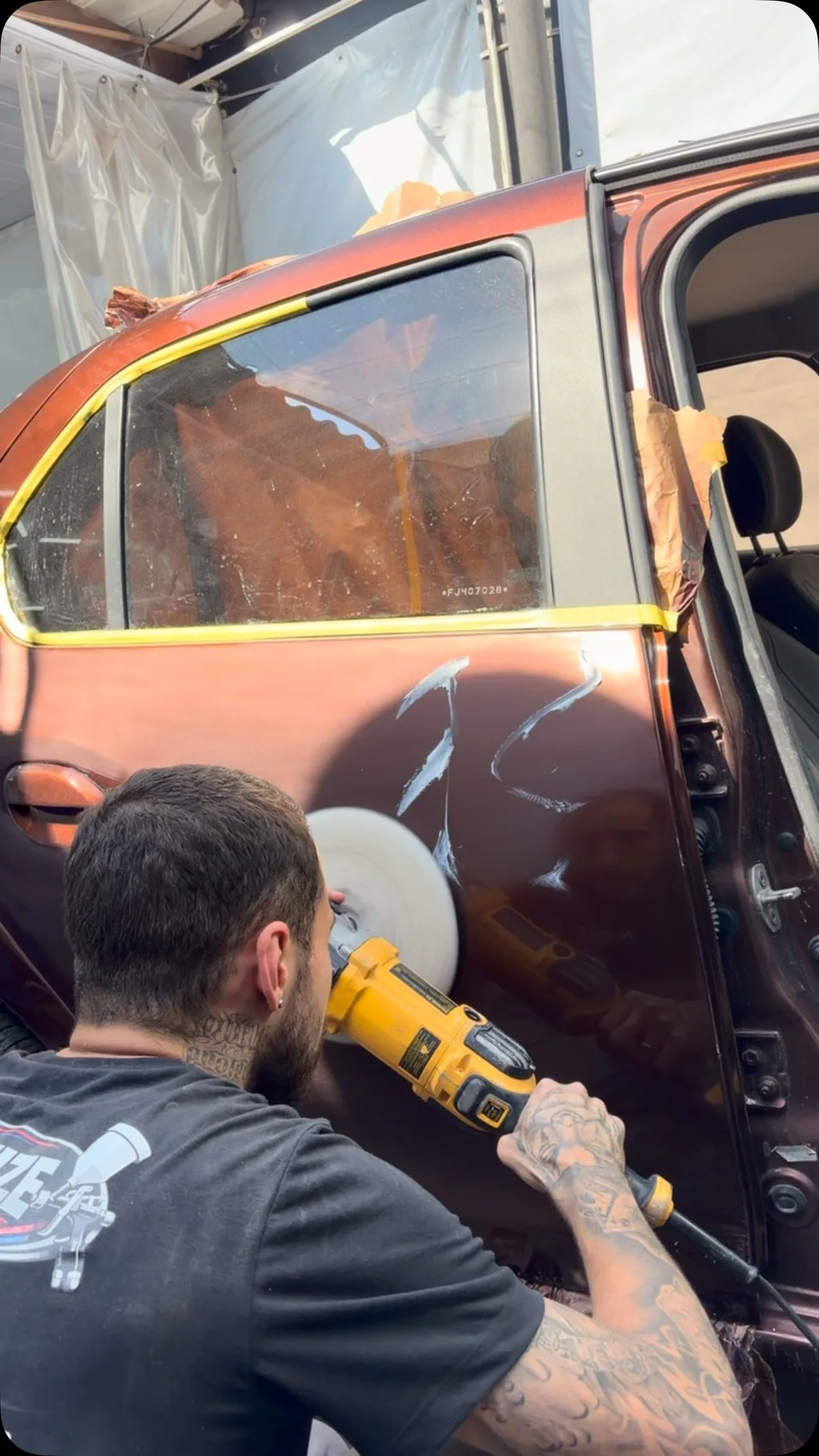 Polimento automotivo realizado pela equipe da Maximize